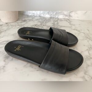 Beek Gallito Leather Slide Sandals Black Size 8